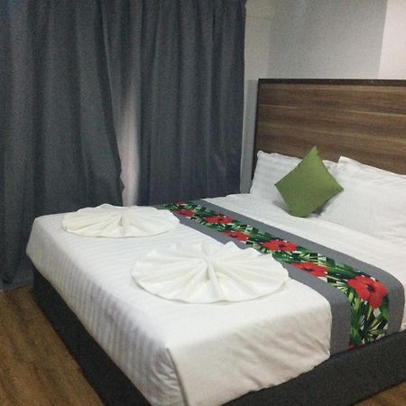 Vualiku Hotel & Apartments Nadi Esterno foto