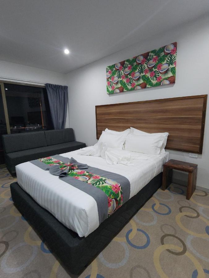 Vualiku Hotel & Apartments Nadi Esterno foto