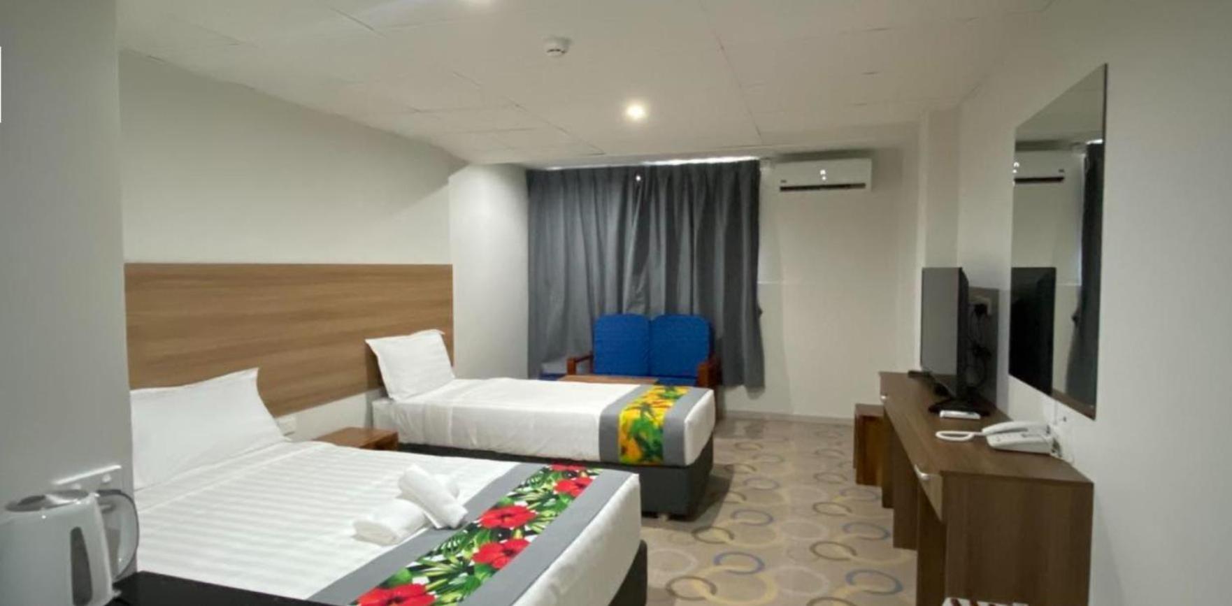 Vualiku Hotel & Apartments Nadi Esterno foto