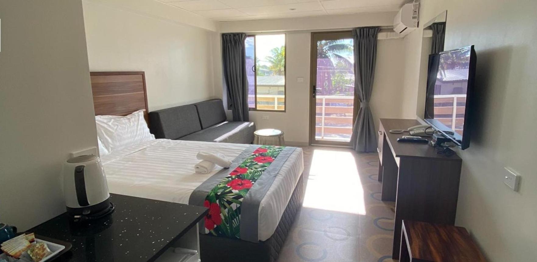 Vualiku Hotel & Apartments Nadi Esterno foto